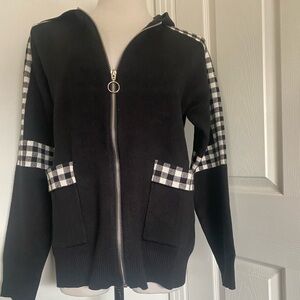 Metric Knit Hooded Cardigan With Zipper